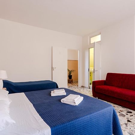 Hotel Casa Di Madre Antonia Brindisi Zewnętrze zdjęcie