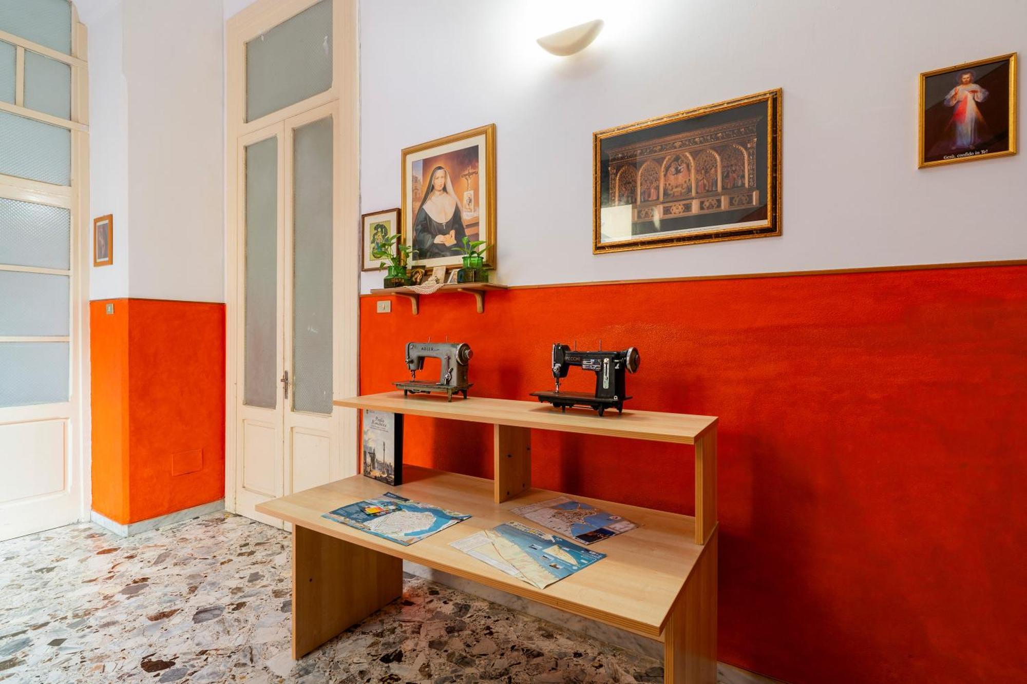 Hotel Casa Di Madre Antonia Brindisi Zewnętrze zdjęcie